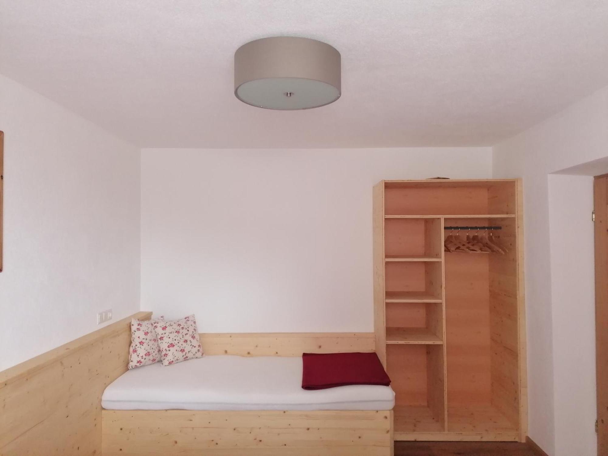 Zachhof Apartment Ellbogen